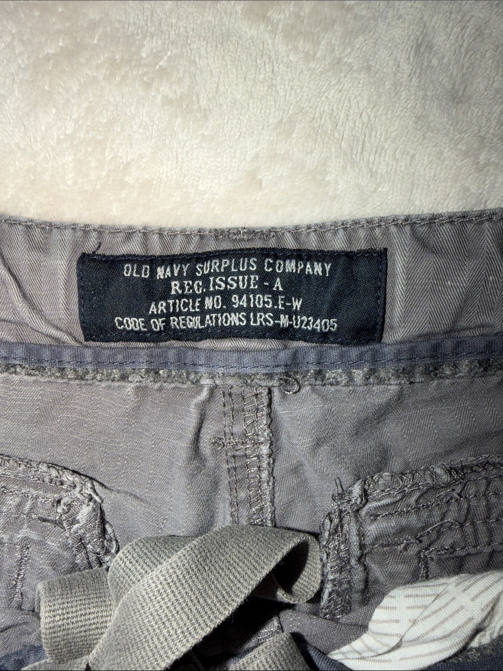 Old Navy Surplus Company Gray Cargo Shorts Mens W32 Vintage Fall ‘08 Utility Y2K - Picture 2 of 16
